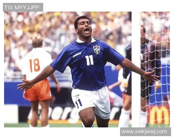 足球明星云集的画报展示了绿茵场上的传奇与荣耀 足球明星云集的画报展示了绿茵场上的传奇与荣耀